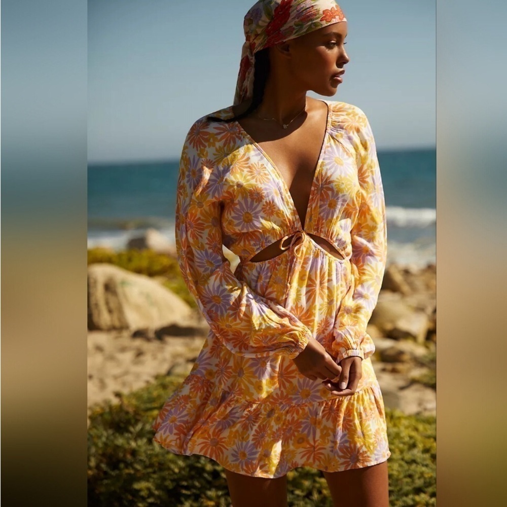 L*SPACE 
Feelin' fine oopsie daisy  beach coverup, dress Medium NWT